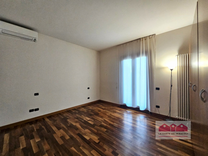 DISPONIBILE DA FINE GIUGNO - VICENZA: BELLISSIMA CASA INDIPENDENTE A SOLO 8 MINUTI DA VICENZA. EU...