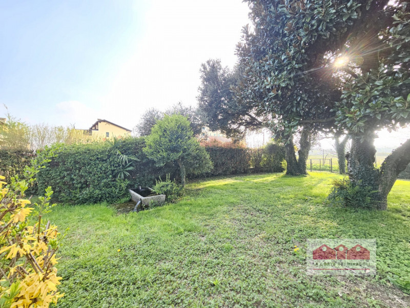 DISPONIBILE DA FINE GIUGNO - VICENZA: BELLISSIMA CASA INDIPENDENTE A SOLO 8 MINUTI DA VICENZA. EU...