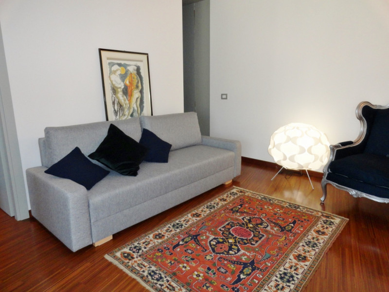 RAFFINATO MINI COMPLETAMENTE ARREDATO IN AFFITTO CON CONTRATTO TRANSITORIO (PERIODO MINIMO 12 - M...