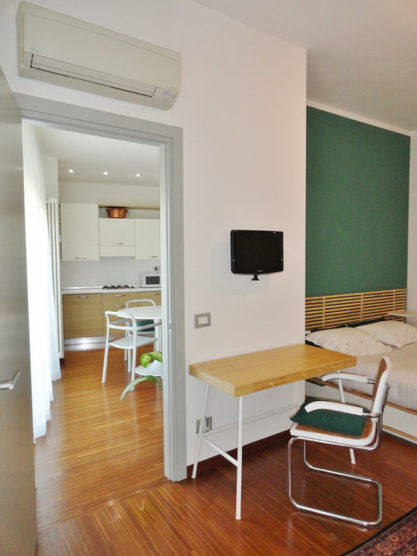 RAFFINATO MINI COMPLETAMENTE ARREDATO IN AFFITTO CON CONTRATTO TRANSITORIO (PERIODO MINIMO 12 - M...