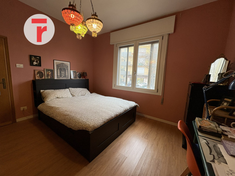 Nel quartiere Buon Pastore, in contesto residenziale tranquillo e riservato, bifamiliare caratter...