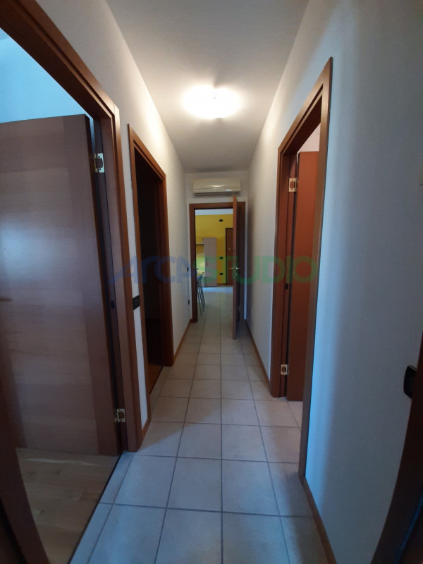 Dueville: in piccola palazzina posta in zona residenziale tranquilla, ottimo bicamere al piano pr...