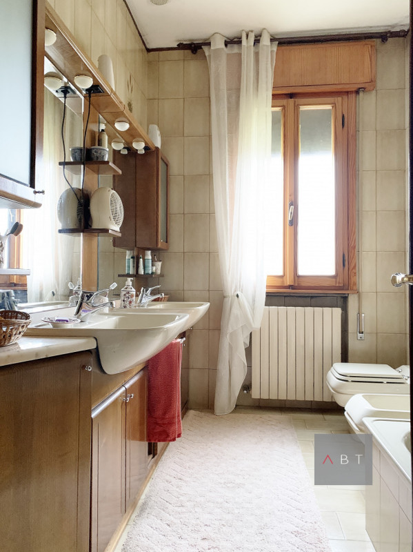 Situata nella frazione di Marsango, casa singola composta di: ingresso, soggiorno, cucina, tre ca...