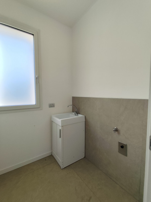 In una delle zone più ricercate di Vicenza, precisamente nel tranquillo quartiere residenziale di...