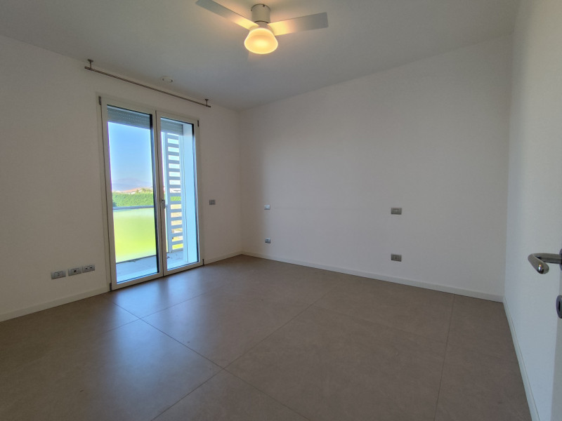 In una delle zone più ricercate di Vicenza, precisamente nel tranquillo quartiere residenziale di...