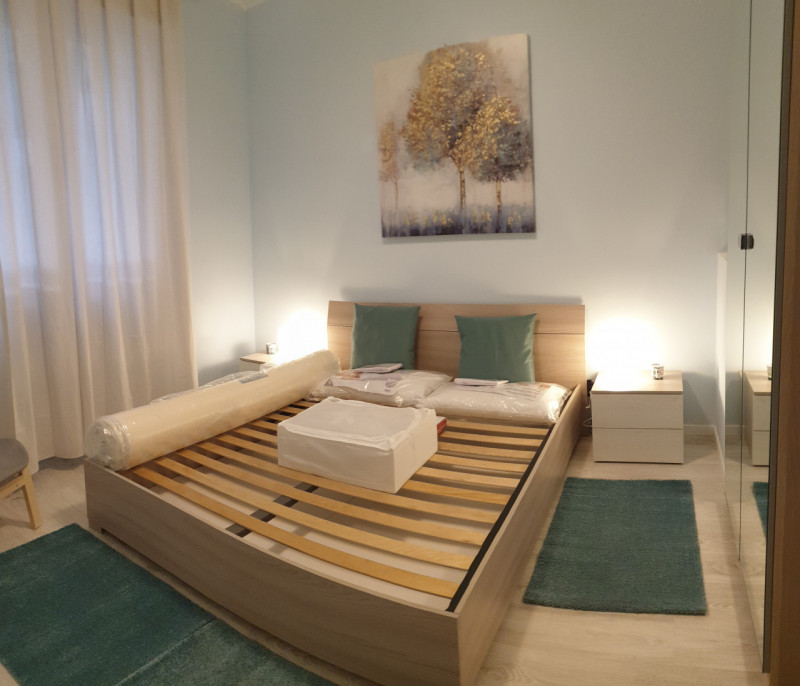 LIBERO DA DICEMBRE 2025. 
In quartiere centralissimo Sacro Cuore, a pochi passi dalla zona pedona...