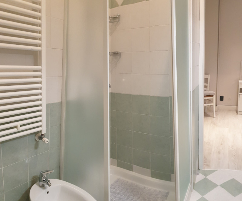 LIBERO DA DICEMBRE 2025. 
In quartiere centralissimo Sacro Cuore, a pochi passi dalla zona pedona...