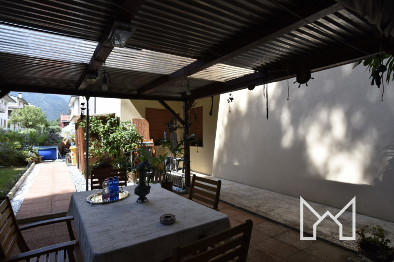 SAN GIACOMO- Inserito in una zona tranquilla comoda ai servizi, proponiamo appartamento tricamere...