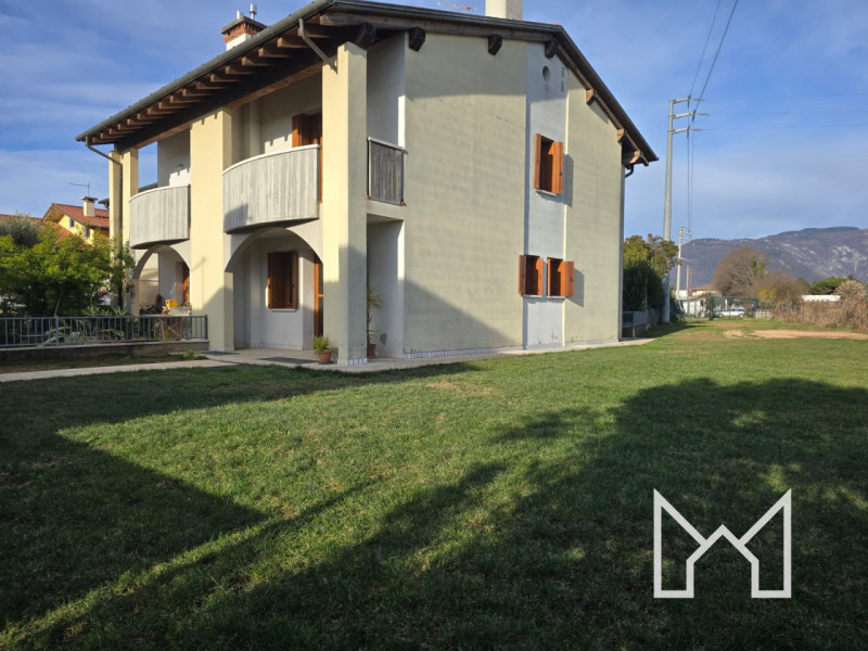 Romano d'Ezzelino Vendita Bifamiliare