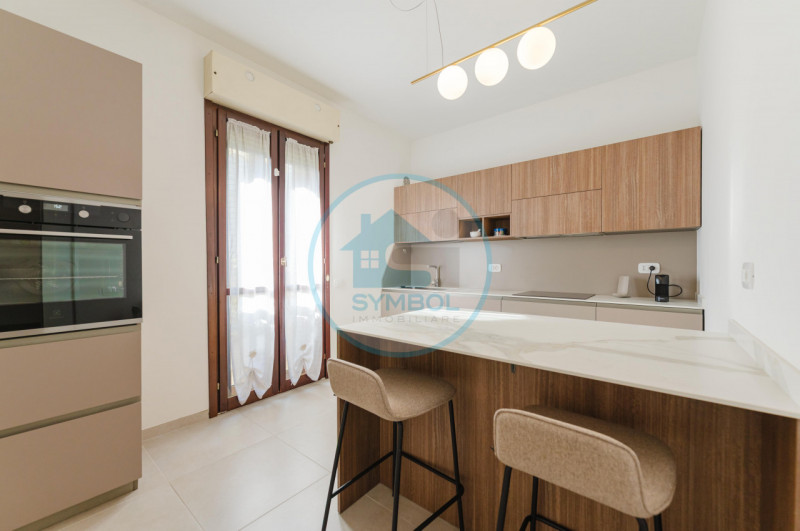 MOGLIANO VENETO - NS. ESCLUSIVA: 
Nel cuore del centro cittadino, ma immersa nella tranquillità e...