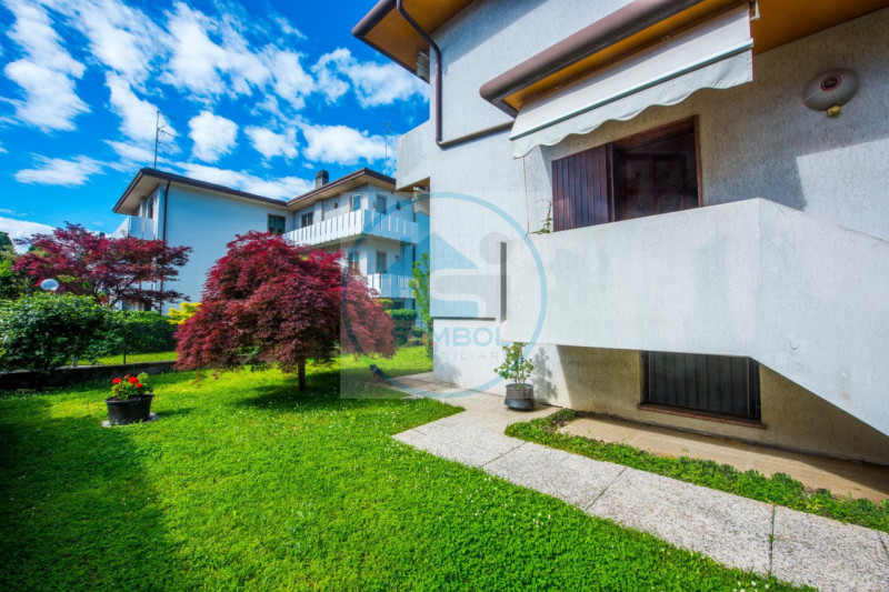 MOGLIANO VENETO - NS. ESCLUSIVA: 
Nel cuore del centro cittadino, ma immersa nella tranquillità e...