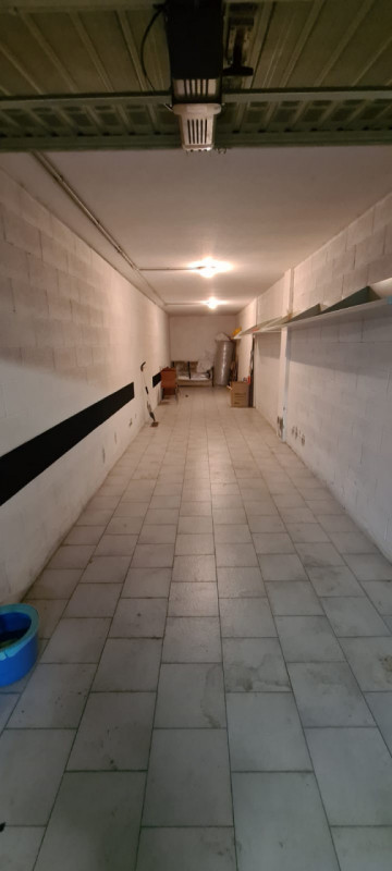 Proponiamo in affitto un grazioso appartamento completamente arredato con gusto e stile nel centr...