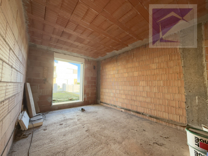 Massanzago, nel cuore del centro, disponibile l'ultima porzione di quadrifamiliare al grezzo avan...