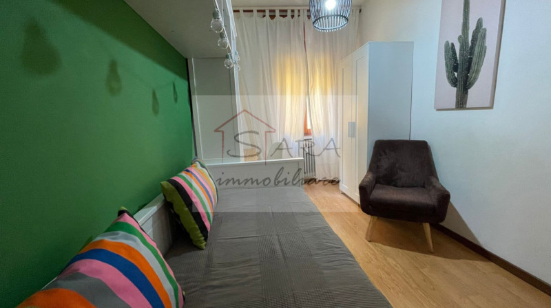 Padova - Zona Savonarola

Disponibile dal 01.02.2026
Euro 650 + 120 spese condominiali

Sara Immo...