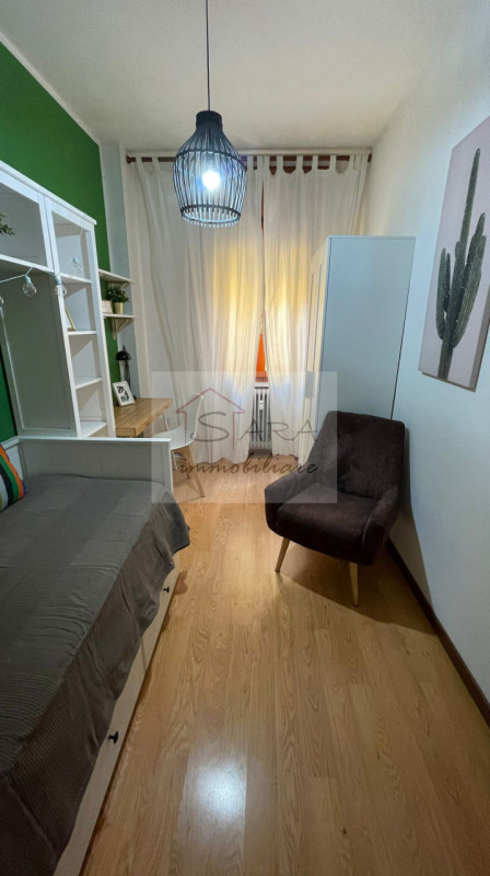 Padova - Zona Savonarola

Disponibile dal 01.02.2026
Euro 650 + 120 spese condominiali

Sara Immo...
