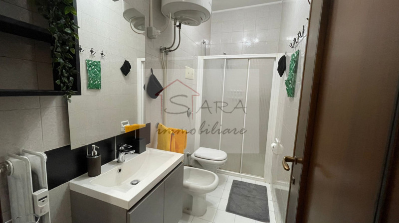 Padova - Zona Savonarola

Disponibile dal 01.02.2026
Euro 650 + 120 spese condominiali

Sara Immo...