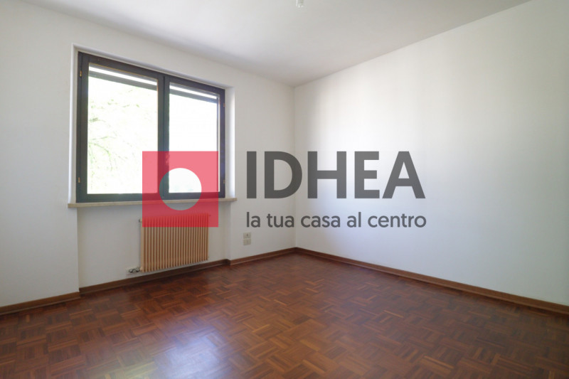 FONTANE DI VILLORBA
RIF:"APV16"

L'agenzia IDHEA di Villorba propone appartamento tricamere e dop...