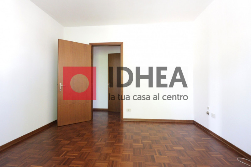 FONTANE DI VILLORBA
RIF:"APV16"

L'agenzia IDHEA di Villorba propone appartamento tricamere e dop...