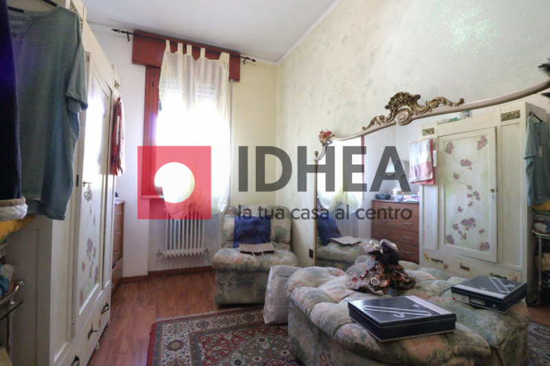 BIFAMILIARE CON GIARDINO RIF. "AVV4"

L'agenzia immobiliare Idhea ha il piacere di proporvi bifam...