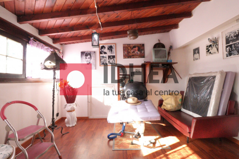 BIFAMILIARE CON GIARDINO RIF. "AVV4"

L'agenzia immobiliare Idhea ha il piacere di proporvi bifam...