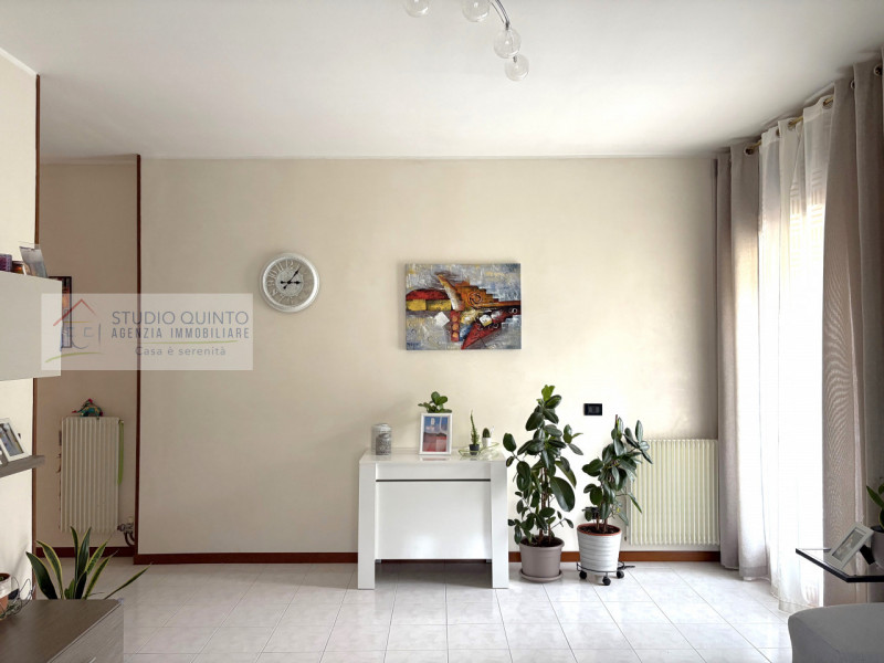 Unità abitativa al primo piano inserita all'interno di una piccola palazzina, ideale per chi cerc...