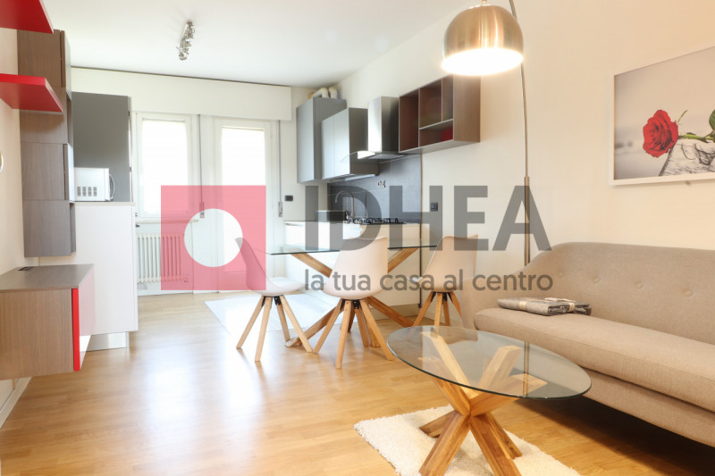 CARBONERA: MIGNAGOLA

Nel centro del paese affittassi appartamento due camere al piano primo senz...