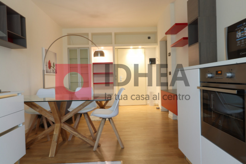 CARBONERA: MIGNAGOLA

Nel centro del paese affittassi appartamento due camere al piano primo senz...