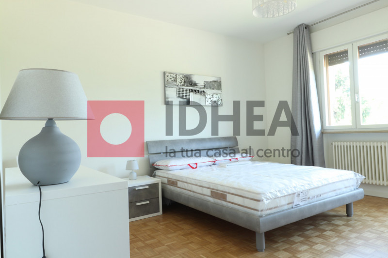 CARBONERA: MIGNAGOLA

Nel centro del paese affittassi appartamento due camere al piano primo senz...