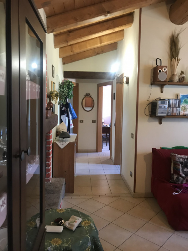 Vendesi, ad Arquà Petrarca, uno dei borghi più belli d'Italia, casale/rustico interamente ristrut...