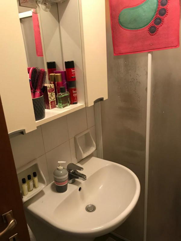 Padova zona Ospedali via Falloppio CONTATTARE SOLO VIA MAIL- MINIMO 12 MESI DI LOCAZIONE- LIBERO ...