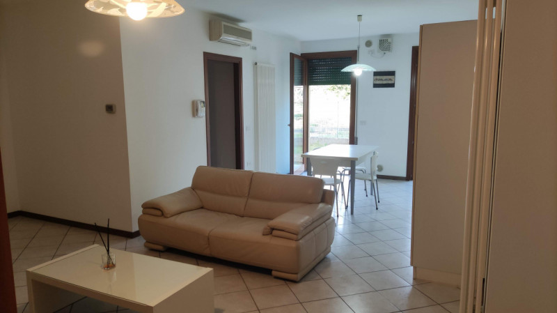 Campo San Martino Affitto Appartamento