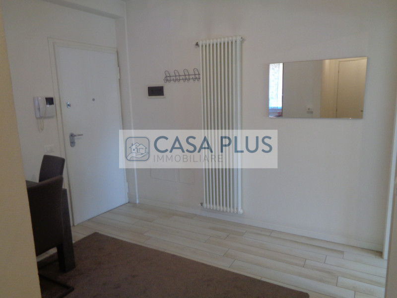 In  piccola e curata palazzina di recente ristrutturazione ELEGANTE MIDI-APPARTAMENTO climatizzat...