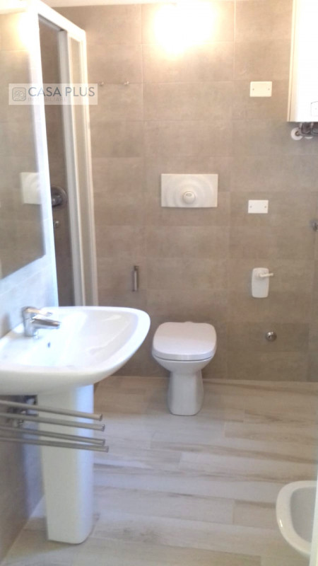 In  piccola e curata palazzina di recente ristrutturazione ELEGANTE MIDI-APPARTAMENTO climatizzat...