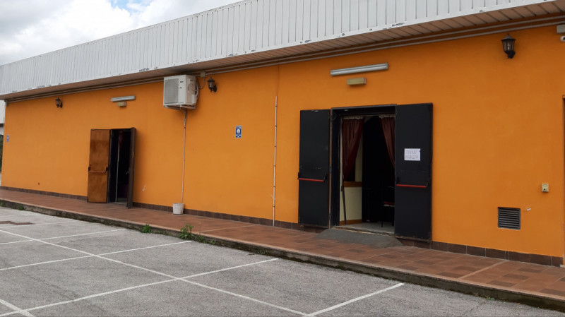 Sora Affitto Negozio