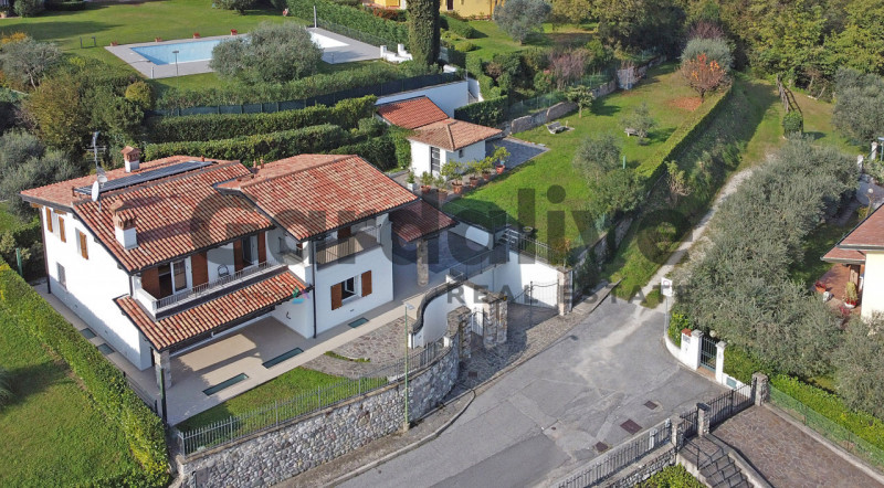 Soiano del Lago Vendita Villa