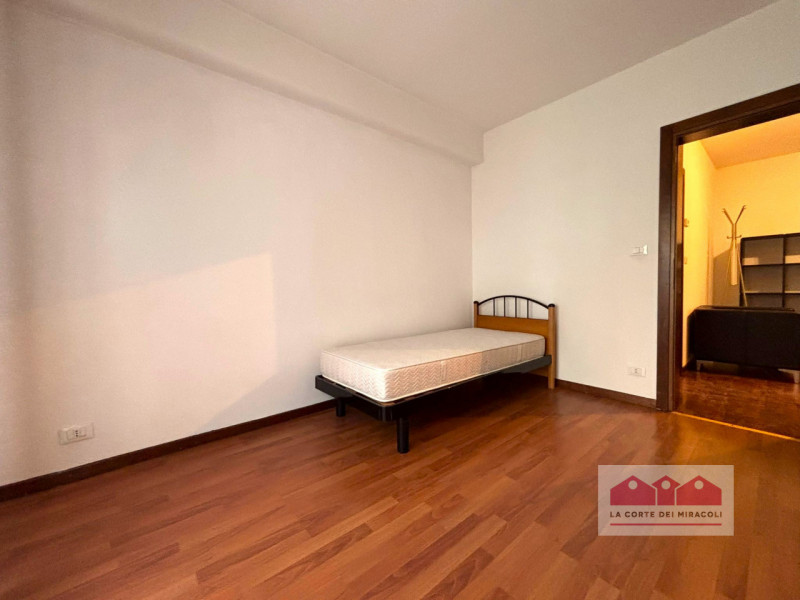 PONTE DEGLI ANGELI: BICAMERE + STUDIO, P.1°, MQ. 100, CUCINA ABITABILE ED ARREDATA, SOGGIORNO, 2 ...