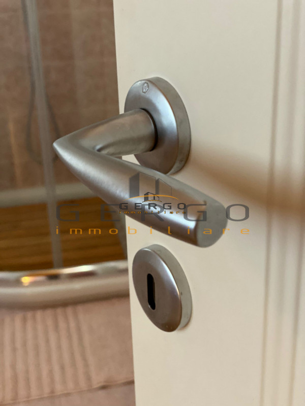 (Per INFO Cristina 3389226442) Ad Albignasego, in zona tranquilla e vicina al centro, proponiamo ...