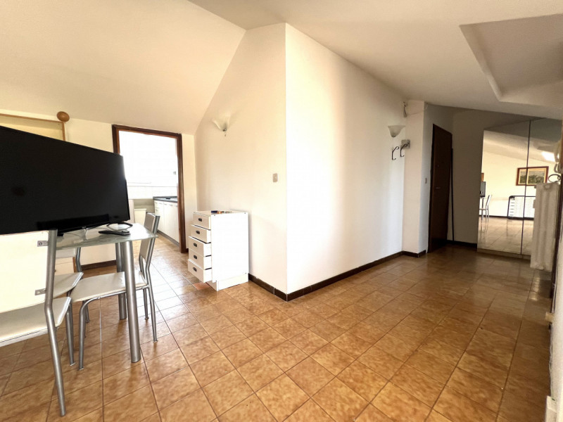 (Per INFO Cristina 3389226442) A Padova, zona Savonarola, in palazzina con ascensore, proponiamo ...