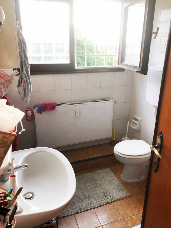 (Per INFO Cristina 3389226442) A Padova, zona Savonarola, in palazzina con ascensore, proponiamo ...