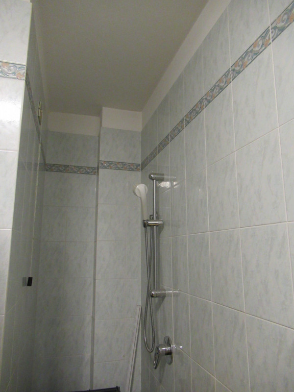 Per informazioni contattare 335/464501. Ad Arcade (TV) proponiamo in vendita a reddito ambulatori...