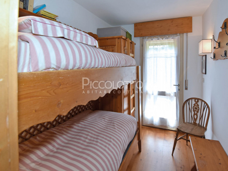 Rif. A4555 - DISPONIBILE LUGLIO - AGOSTO 2026

Vacanze indimenticabili a Cortina d'Ampezzo - Loca...