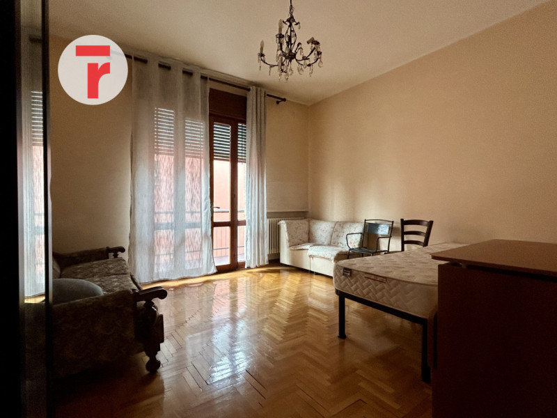 Cadoneghe - loc. Mejaniga. Immobile situato in centro a Mejaniga, a due passi dalla fermata dell'...