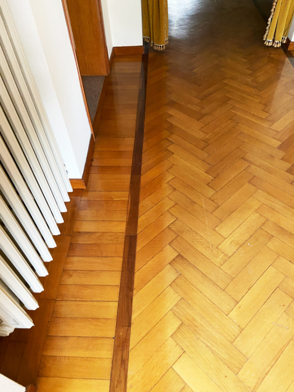 (Per INFO 388 892 0530) A Cornuda, in posizione centrale, proponiamo in vendita immobile di prest...