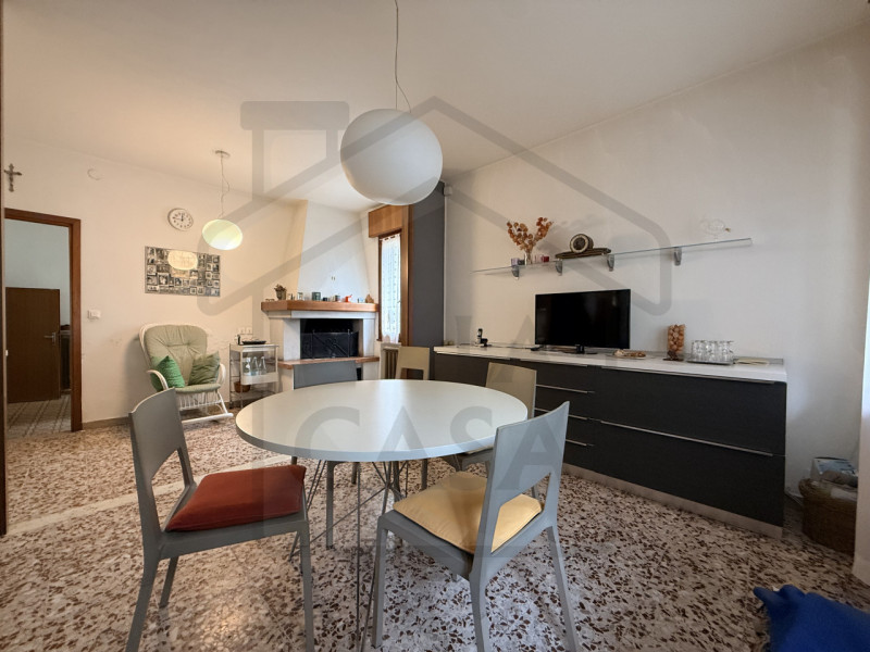 MONTEGROTTO TERME - Casa singola nel cuore della città termale, sviluppata su due livelli fuori t...