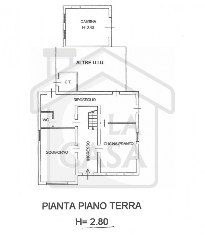 MONTEGROTTO TERME - Casa singola nel cuore della città termale, sviluppata su due livelli fuori t...