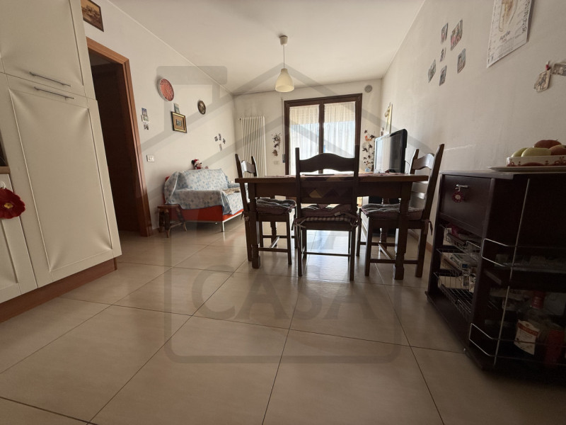 MONTEGROTTO TERME - Luminoso e comodo appartamento trilocale in centro, ubicato al secondo piano ...