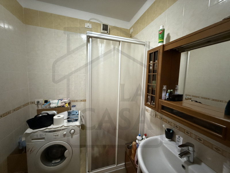 MONTEGROTTO TERME - Luminoso e comodo appartamento trilocale in centro, ubicato al secondo piano ...