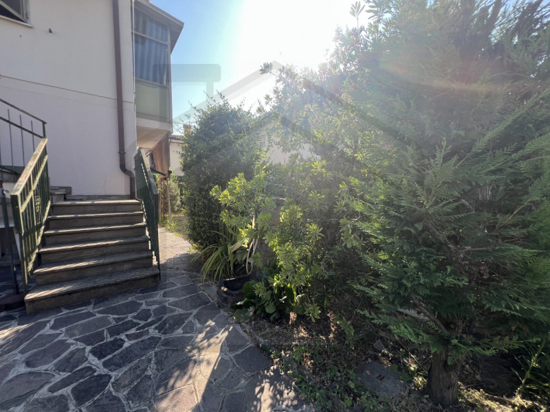 MONTEGROTTO TERME - Porzione di bifamiliare situata nella rinomata zona Bertha, nel centro di Mon...