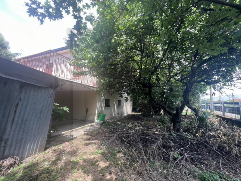 MONTEGROTTO TERME - LOCALITA MEZZAVIA- In posizione a breve distanza dal centro di Montegrotto Te...