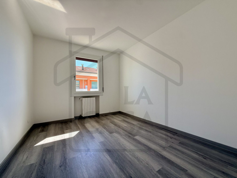 MONTEGROTTO TERME - In una zona residenziale tranquilla, nella frazione Mezzavia di Montegrotto T...